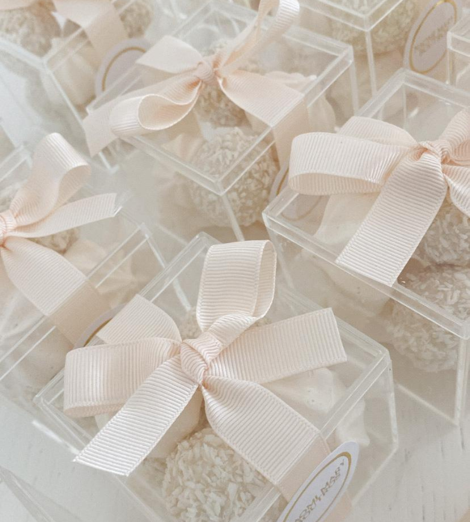 Mini Acrylic Raffaello and Meringue Boxes