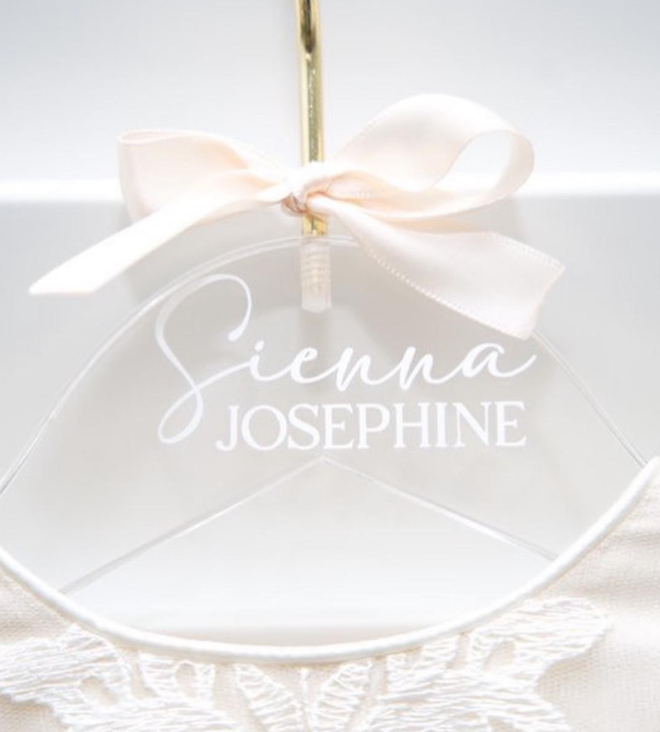 Personalised Acrylic Kids Hanger (Gold & Silver)